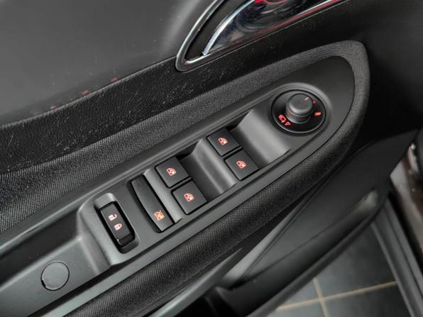 Opel Mokka I с пробегом 2014 года, цена 999 000 рублей, 168279 км, внедорожник, Автокод Объявления