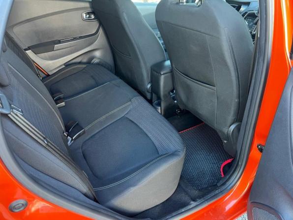 Renault Kaptur I с пробегом 2017 года, цена 1 395 000 рублей, 57000 км, внедорожник, Автокод Объявления