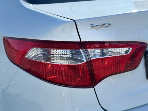 Kia Rio III с пробегом 2013 года, цена 999 000 рублей, 98000 км, седан, Автокод Объявления