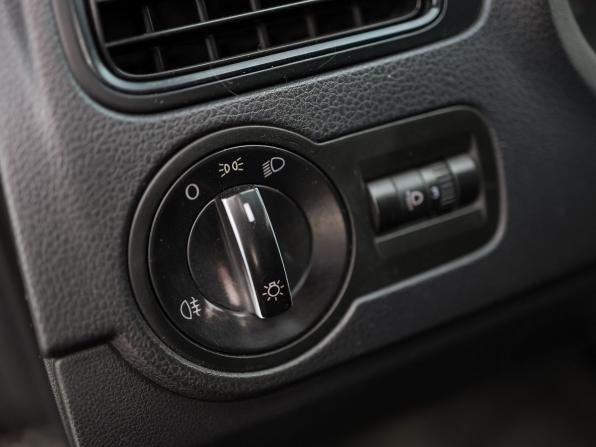 Volkswagen Polo V с пробегом 2012 года, цена 589 000 рублей, 283743 км, седан, Автокод Объявления