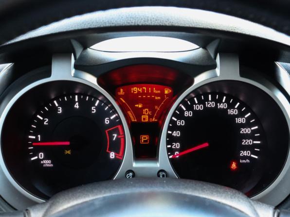 Nissan Juke I с пробегом 2014 года, цена 799 000 рублей, 194710 км, внедорожник, Автокод Объявления