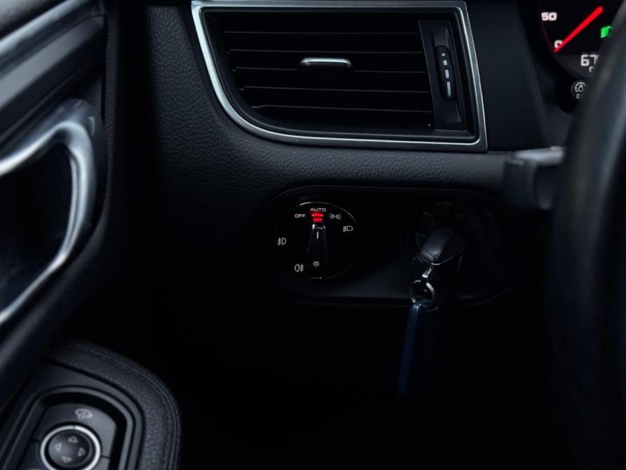 Porsche Macan I Архангельск  - изображение 15