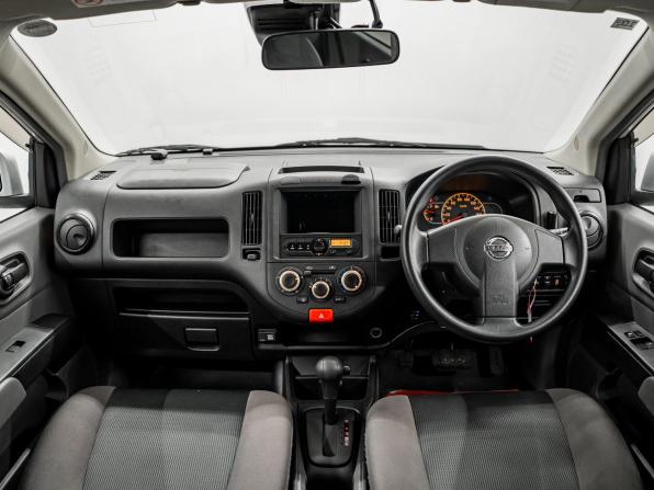 Nissan AD III Рестайлинг с пробегом 2020 года, цена 857 000 рублей, 126699 км, универсал, Автокод Объявления