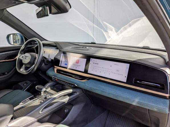 Geely Monjaro I с пробегом 2024 года, цена 3 215 000 рублей, 61376 км, внедорожник, Автокод Объявления