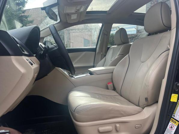 Toyota Venza I с пробегом 2011 года, цена 1 499 000 рублей, 183000 км, внедорожник, Автокод Объявления