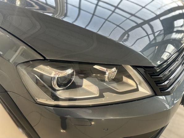 Volkswagen Passat B7 с пробегом 2013 года, цена 1 099 000 рублей, 235723 км, универсал, Автокод Объявления