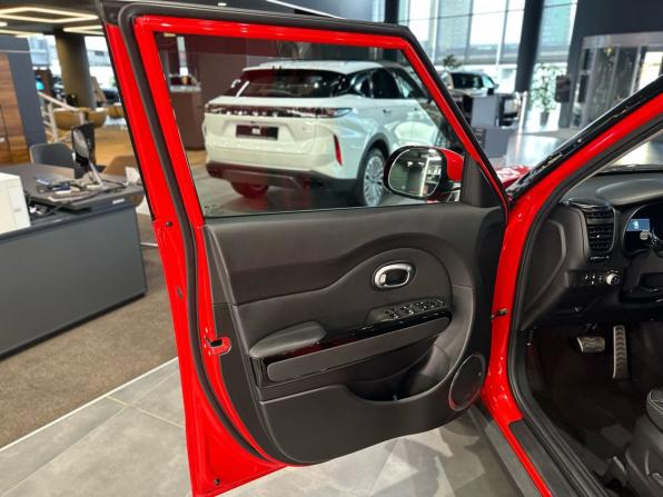 Kia Soul II Рестайлинг с пробегом 2018 года, цена 1 720 000 рублей, 86725 км, хэтчбек, Автокод Объявления