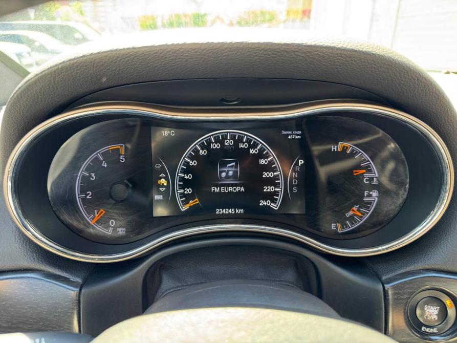 Jeep Grand Cherokee IV (WK2) Рестайлинг Санкт-Петербург  - изображение 15