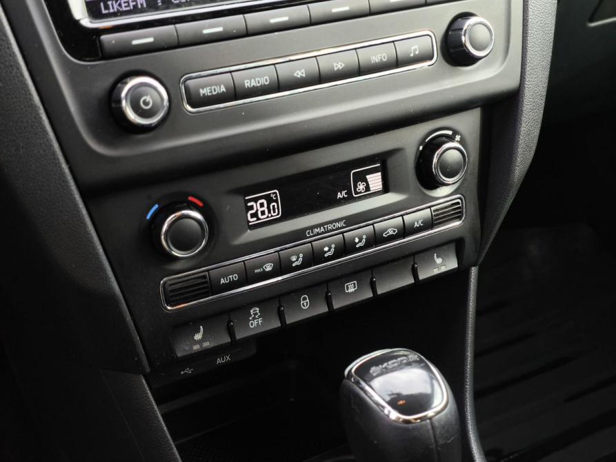 Skoda Rapid I Санкт-Петербург  - изображение 17