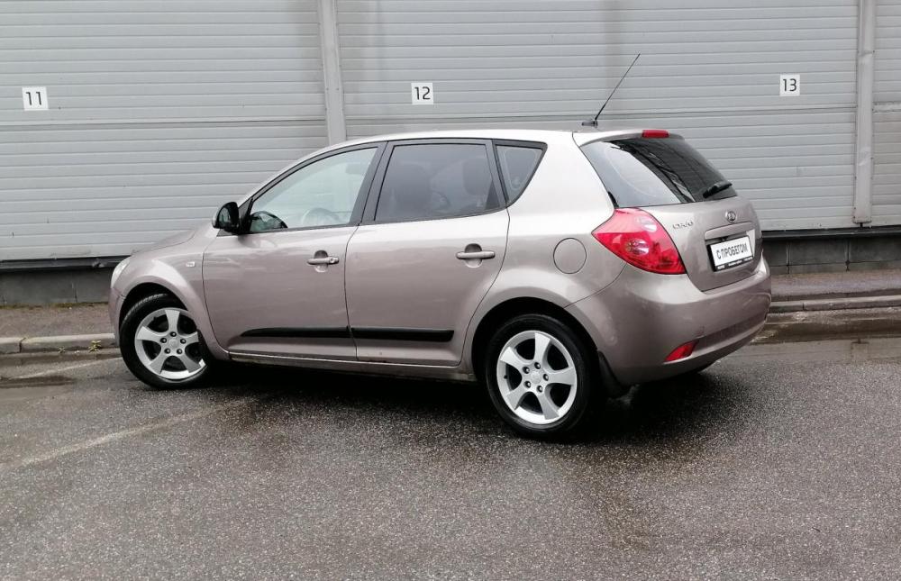 Kia Ceed I Санкт-Петербург  - изображение 7
