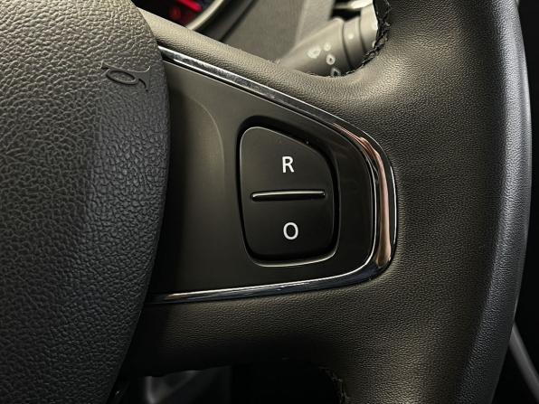 Renault Kaptur I с пробегом 2019 года, цена 1 377 000 рублей, 107146 км, внедорожник, Автокод Объявления