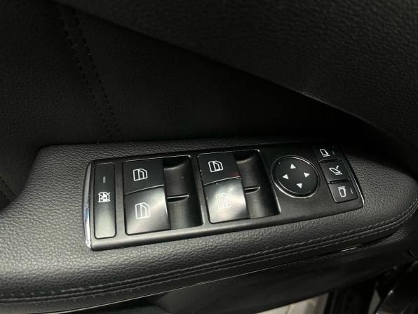 Mercedes-Benz E-Класс IV (W212 S212 C207) с пробегом 2009 года, цена 1 409 900 рублей, 228000 км, седан, Автокод Объявления