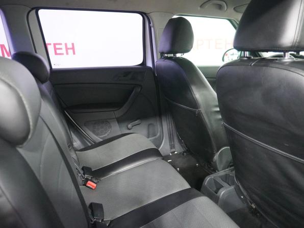 Skoda Yeti I Рестайлинг с пробегом 2014 года, цена 1 235 000 рублей, 95000 км, внедорожник, Автокод Объявления