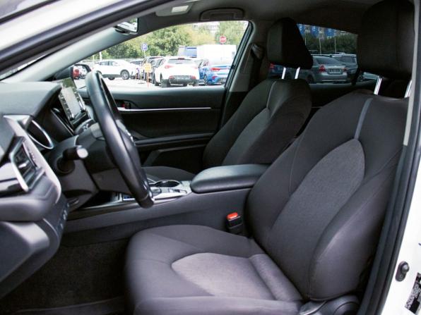 Toyota Camry VIII (XV70) Рестайлинг с пробегом 2021 года, цена 2 525 000 рублей, 113871 км, седан, Автокод Объявления