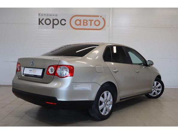 Volkswagen Jetta V с пробегом 2006 года, цена 481 000 рублей, 252203 км, седан, Автокод Объявления