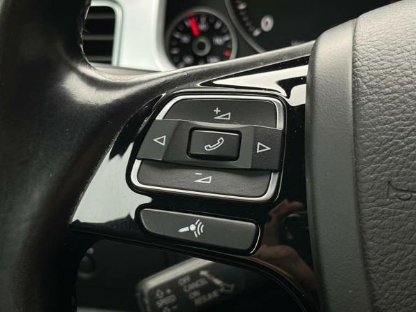Volkswagen Touareg II Рестайлинг с пробегом 2016 года, цена 2 359 000 рублей, 192995 км, внедорожник, Автокод Объявления