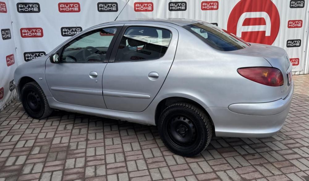 Peugeot 206 Санкт-Петербург  - изображение 4