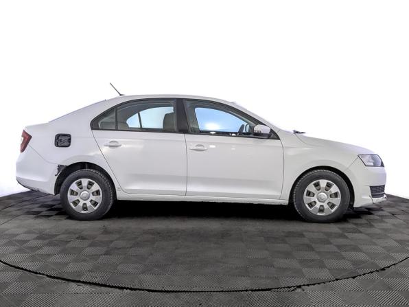 Skoda Rapid I Рестайлинг с пробегом 2019 года, цена 800 000 рублей, 196860 км, лифтбек, Автокод Объявления