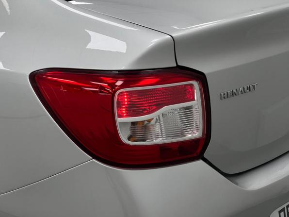 Renault Logan II с пробегом 2015 года, цена 630 000 рублей, 227000 км, седан, Автокод Объявления