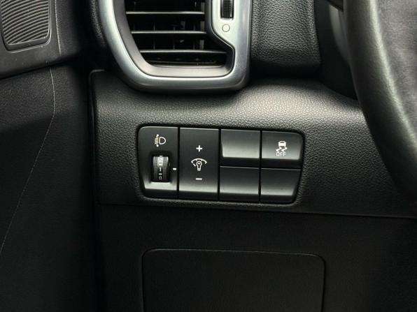 Kia Sportage IV с пробегом 2017 года, цена 1 929 000 рублей, 118444 км, внедорожник, Автокод Объявления