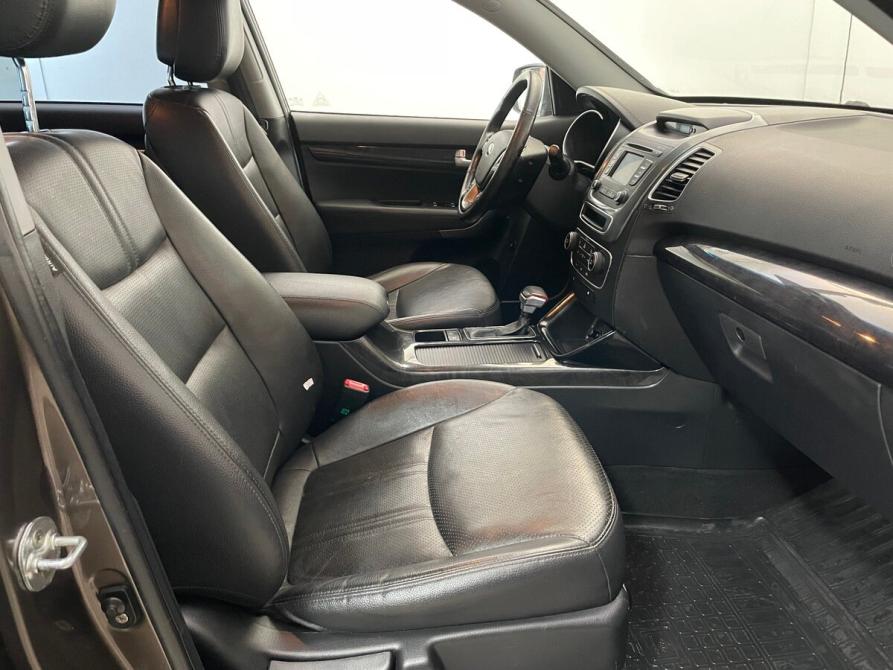 Kia Sorento II Рестайлинг Москва  - изображение 12