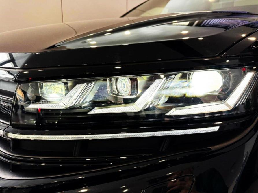 Volkswagen Touareg III Рестайлинг Санкт-Петербург  - изображение 17