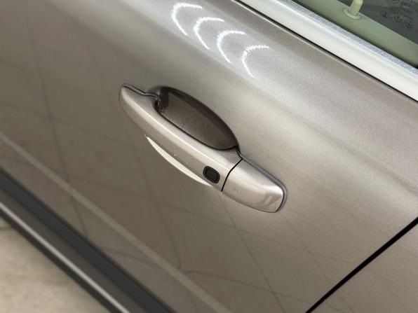 Volvo XC70 II с пробегом 2011 года, цена 1 480 000 рублей, 215000 км, универсал, Автокод Объявления