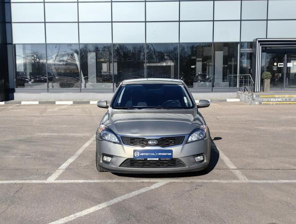 Kia Ceed I Рестайлинг с пробегом 2010 года, цена 599 000 рублей, 170000 км, хэтчбек, Автокод Объявления