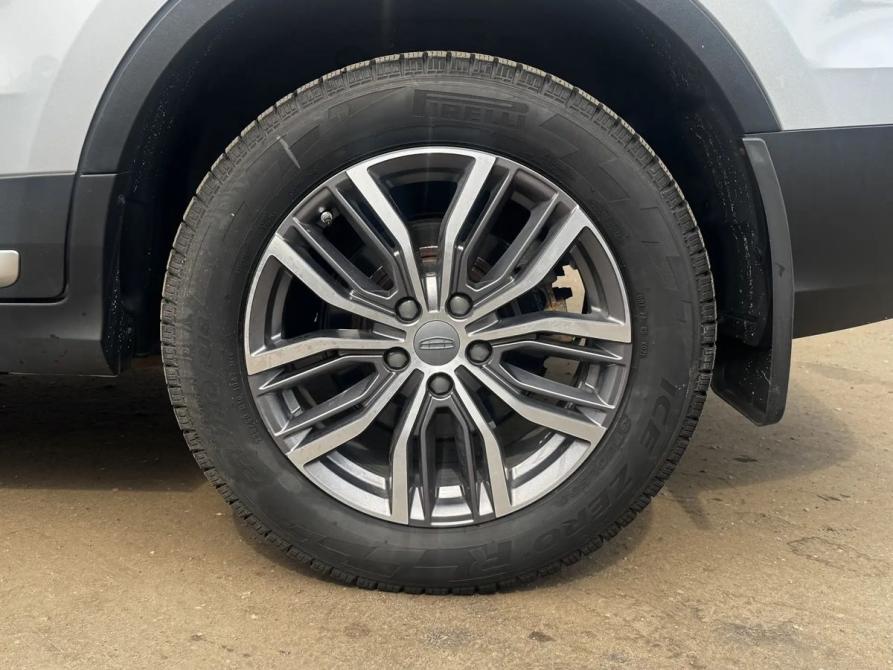 Geely Atlas Pro Москва  - изображение 14