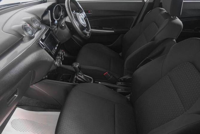 Suzuki Swift V с пробегом 2019 года, цена 1 039 000 рублей, 96000 км, хэтчбек, Автокод Объявления