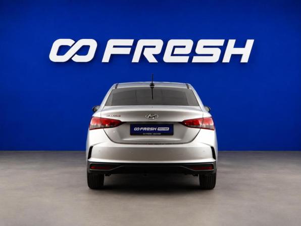 Hyundai Solaris II Рестайлинг с пробегом 2020 года, цена 1 643 444 рубля, 76540 км, седан, Автокод Объявления