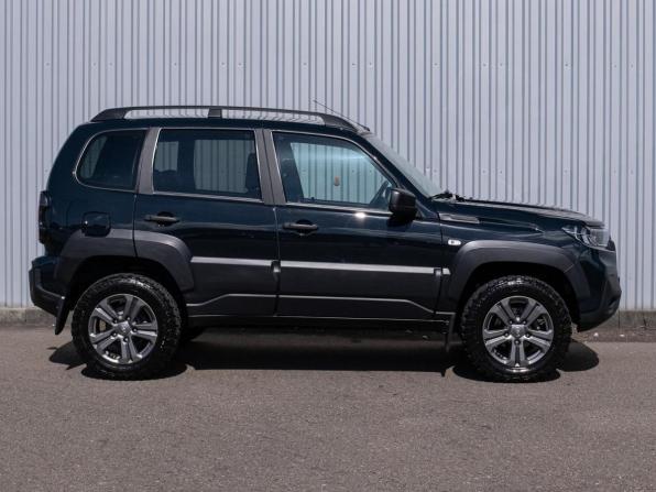 Lada (ВАЗ) Niva Travel I с пробегом 2022 года, цена 1 199 000 рублей, 10798 км, внедорожник, Автокод Объявления