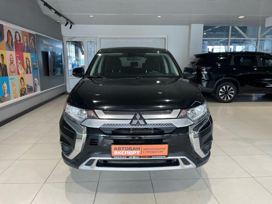 Mitsubishi Outlander III Рестайлинг 3 Екатеринбург  - изображение 2