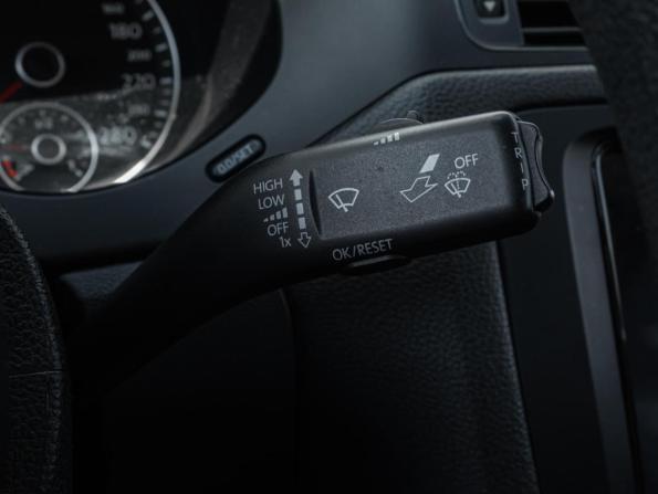 Volkswagen Jetta VI с пробегом 2011 года, цена 1 015 000 рублей, 164554 км, седан, Автокод Объявления
