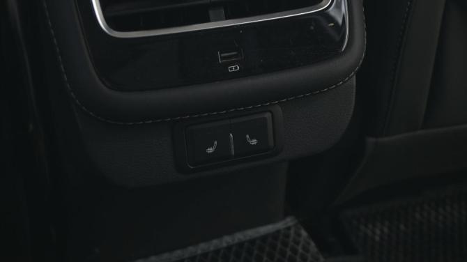 Chery Arrizo 8 с пробегом 2023 года, цена 1 995 000 рублей, 45441 км, седан, Автокод Объявления