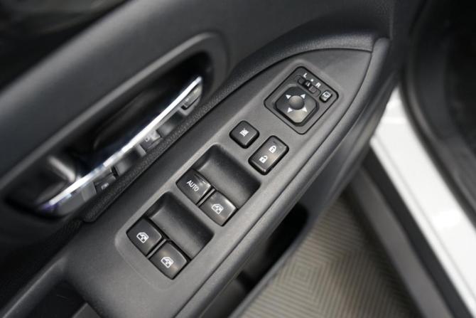 Mitsubishi Outlander III Рестайлинг 2 с пробегом 2016 года, цена 1 890 000 рублей, 158000 км, внедорожник, Автокод Объявления