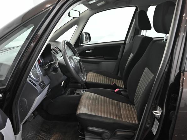 Suzuki SX4 I (Classic) Рестайлинг с пробегом 2013 года, цена 970 000 рублей, 170000 км, хэтчбек, Автокод Объявления