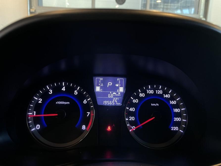 Hyundai Solaris I Рестайлинг Чебоксары  - изображение 11