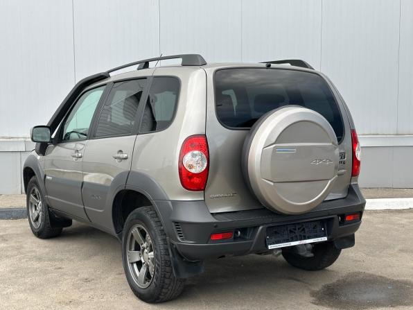 Chevrolet Niva I Рестайлинг с пробегом 2017 года, цена 836 000 рублей, 65208 км, внедорожник, Автокод Объявления