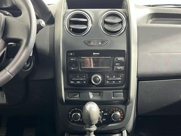 Renault Duster I Рестайлинг с пробегом 2017 года, цена 1 210 000 рублей, 93701 км, внедорожник, Автокод Объявления