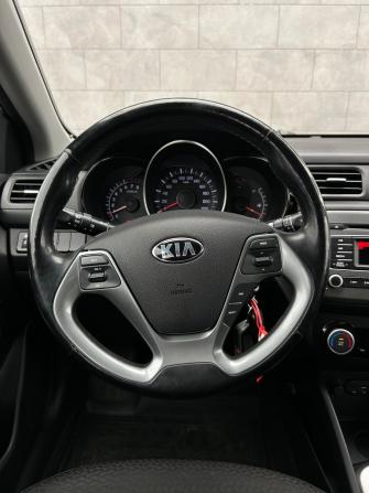 Kia Rio III Рестайлинг с пробегом 2017 года, цена 1 185 000 рублей, 104400 км, седан, Автокод Объявления