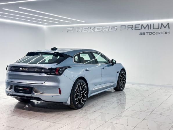Zeekr 001 I с пробегом 2022 года, цена 4 500 000 рублей, 61561 км, лифтбек, Автокод Объявления