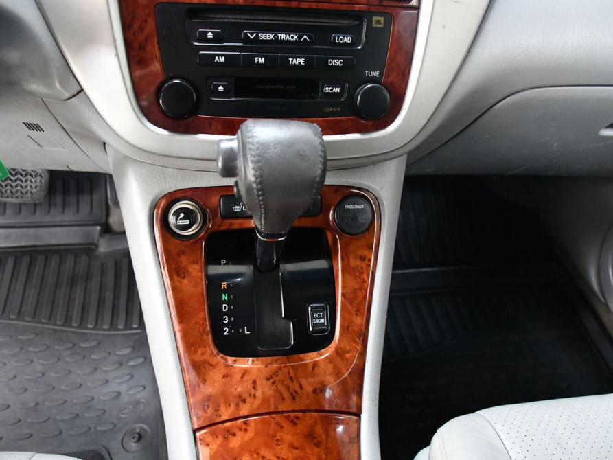Toyota Highlander I (XU20) Рестайлинг Новосибирск  - изображение 17