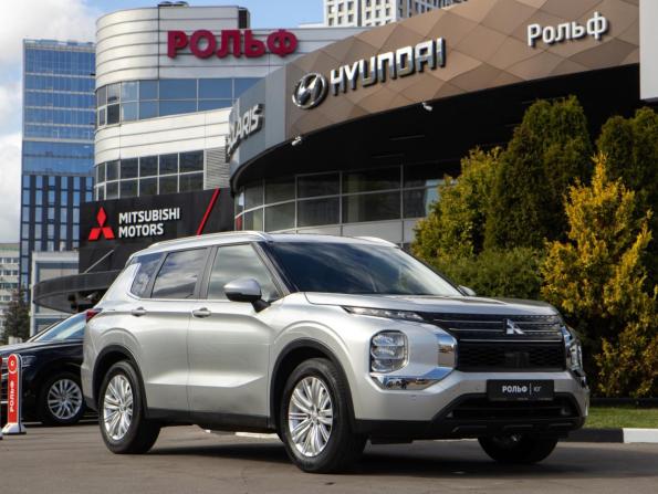 Mitsubishi Outlander IV с пробегом 2022 года, цена 3 443 000 рублей, 12149 км, внедорожник, Автокод Объявления