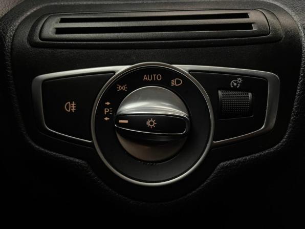 Mercedes-Benz C-Класс IV (W205) Рестайлинг с пробегом 2019 года, цена 2 450 000 рублей, 186805 км, седан, Автокод Объявления