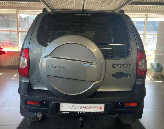 Chevrolet Niva I Рестайлинг с пробегом 2018 года, цена 742 375 рублей, 88995 км, внедорожник, Автокод Объявления