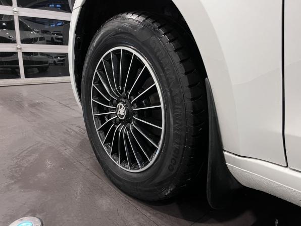 Skoda Octavia III (A7) Рестайлинг с пробегом 2019 года, цена 1 800 000 рублей, 114117 км, лифтбек, Автокод Объявления