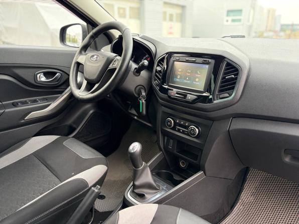 Lada (ВАЗ) XRAY I с пробегом 2016 года, цена 655 000 рублей, 108000 км, хэтчбек, Автокод Объявления