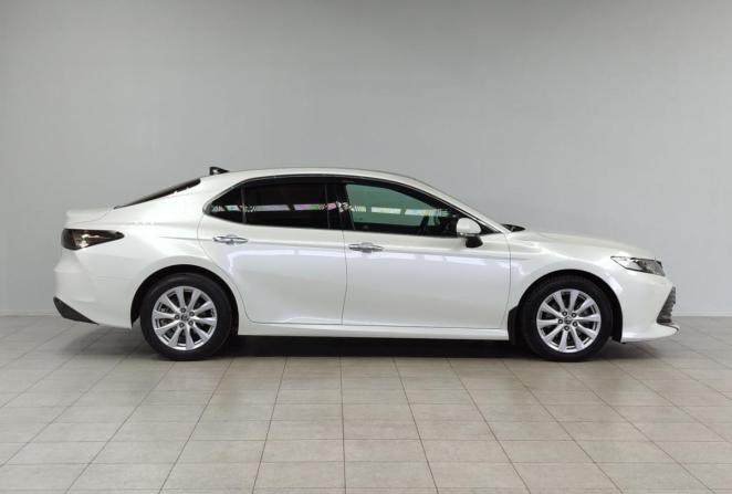 Toyota Camry VII (XV50) Рестайлинг 2 с пробегом 2018 года, цена 2 650 000 рублей, 136069 км, седан, Автокод Объявления