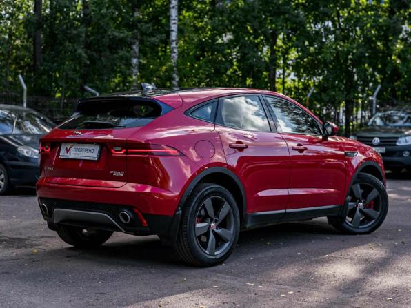 Jaguar E-Pace I с пробегом 2018 года, цена 2 220 000 рублей, 215253 км, внедорожник, Автокод Объявления
